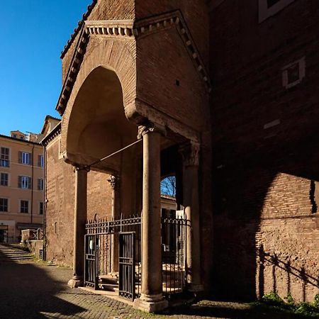 150 M Dal Colosseo - Appartamento Minerva Roma Dış mekan fotoğraf